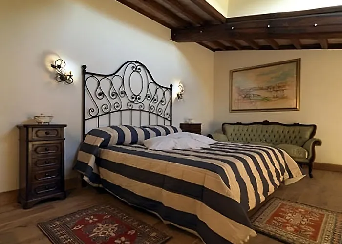 La Pecora Ladra * 蒙塔尔托迪卡斯特罗